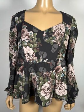 Torrid Women's Size 00 (M/L - 10) Black Floral & Skull Pattern Blouse